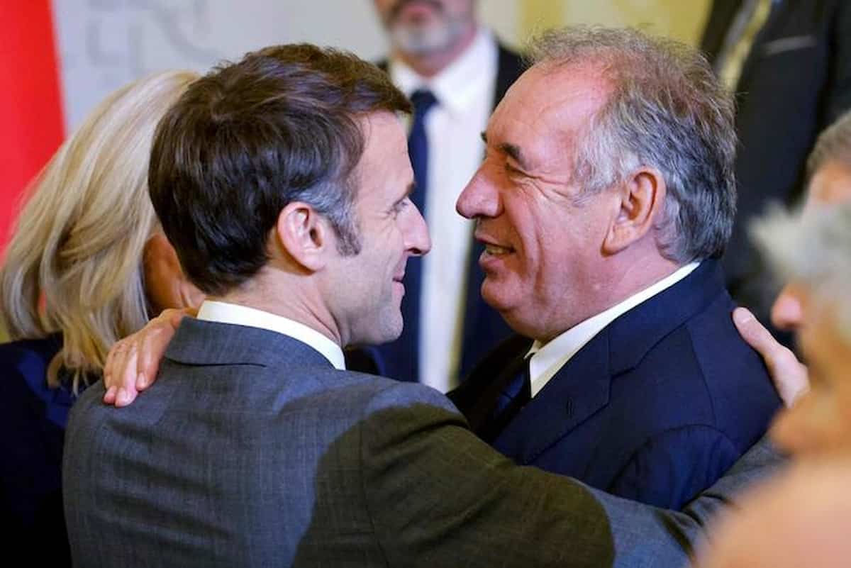 Emmanuel Macron e Francois Bayrou