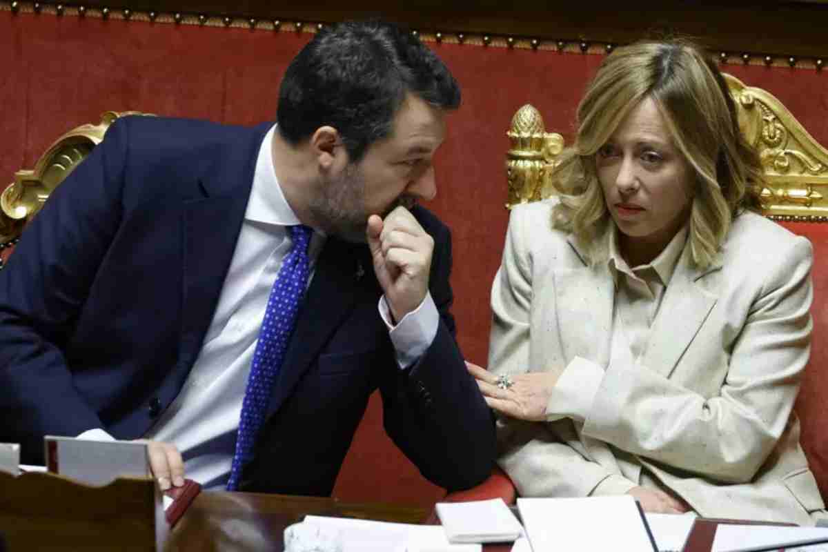 Salvini parla con la Meloni