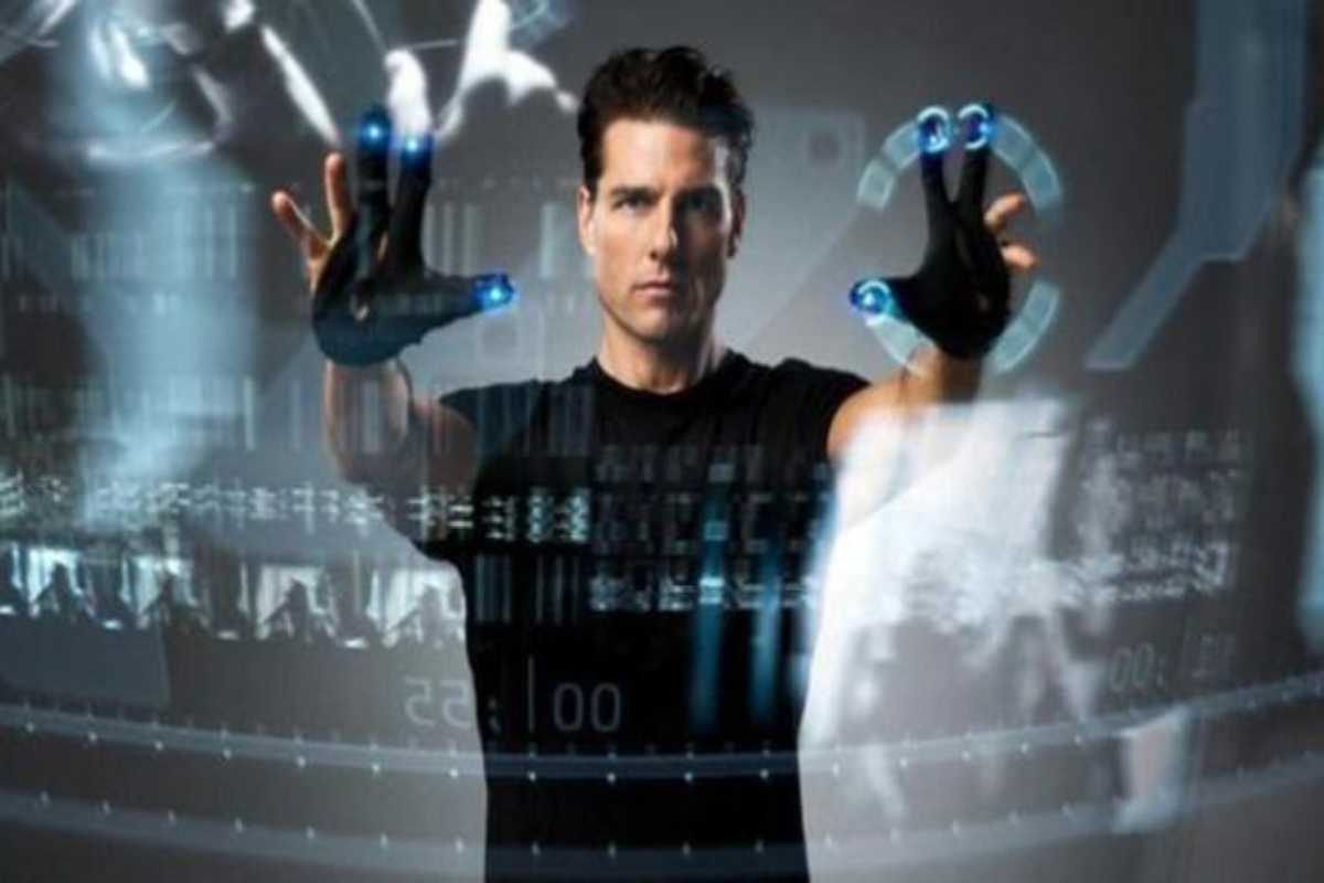 Tom Cruise in Minority Report