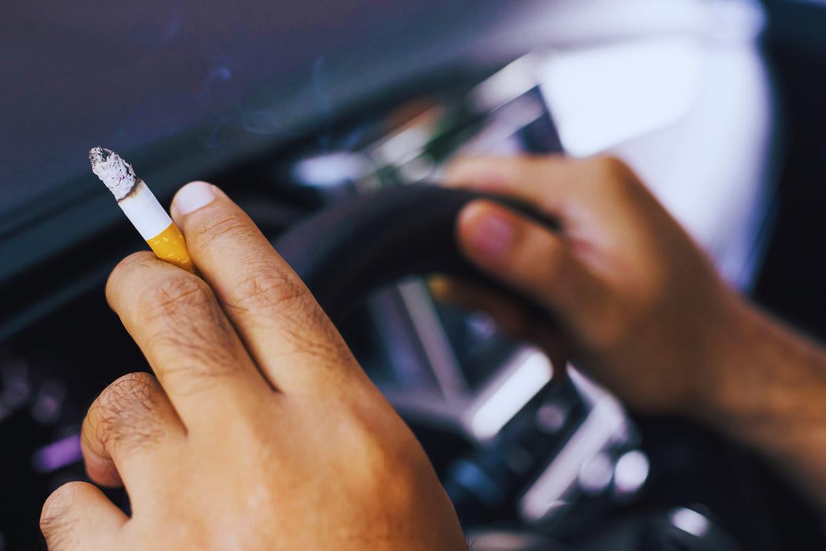 sanzioni per il fumo in auto