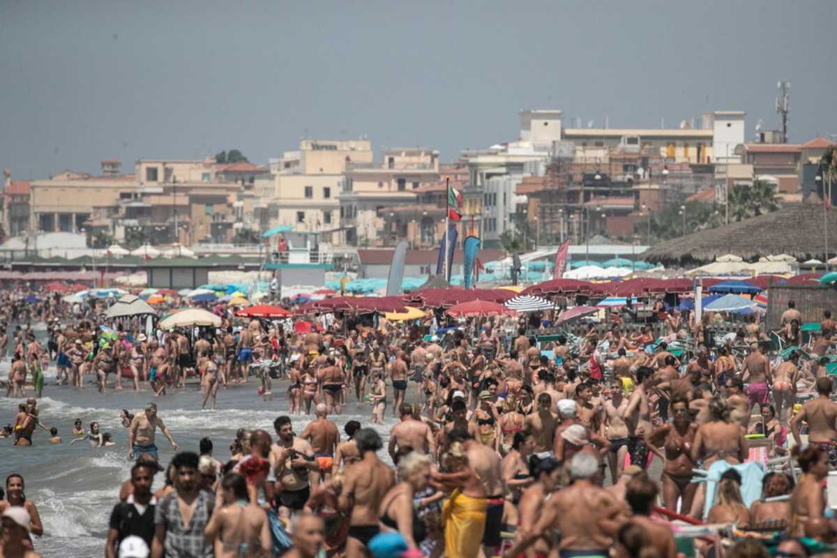 una giornata di mare a ostia