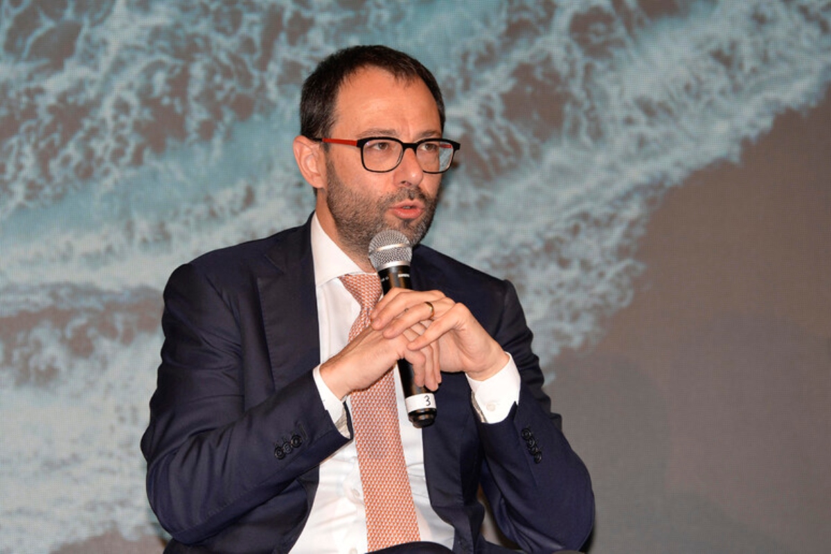 stefano patuanelli