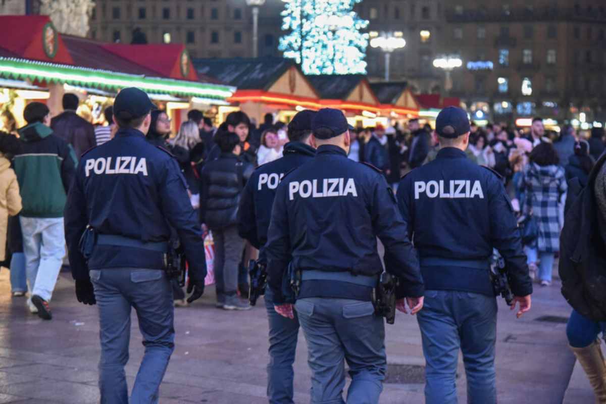 polizia in piazza a capodanno 