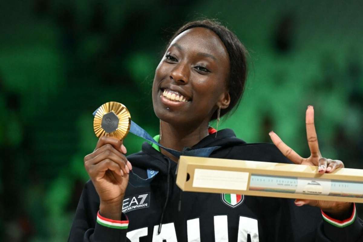 egonu con l'oro olimpico