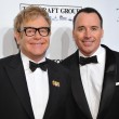 Elton John sposerà David Furnish a maggio 4