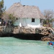 The rock, il ristorante di Zanzibar su uno scoglio nell'Oceano Indiano7