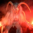 Natale? Senza Babbo Natale: con San Nicola, Krampus e i mostri del Nord