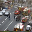 Parigi, spara a 2 agenti e fugge01