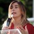 Maria Elena Boschi vede rosa: "Probabile in Def previsione crescita +0,7%"