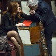 Maria Elena Boschi, Michela Brambilla, Marianna Madia: fotocronaca del sì al ddl Riforme