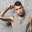 Fedez insulta Polizia al Just Cavalli: "Fate mestiere di m... Non tutelate i vip"