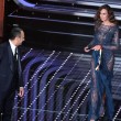 Sanremo 2016, Madalina Ghenea: meglio davanti o dietro? FOTO11