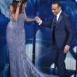 Sanremo 2016, Madalina Ghenea: meglio davanti o dietro? FOTO15