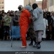 Isis, decapitato con la scimitarra per aver criticato l'islam2