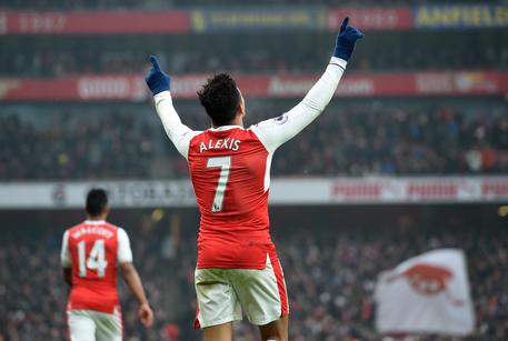 Arsenal trionfa in Fa Cup, è record: 2-1 al Chelsea di Antonio Conte