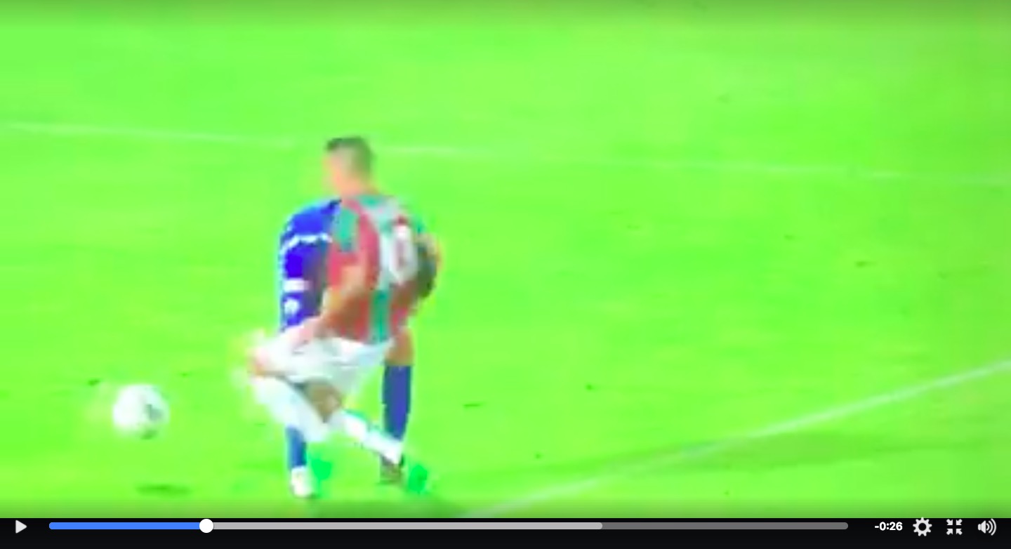 Ternana, lo strano gol salvezza di Falletti: ruba palla al portiere e segna (VIDEO)