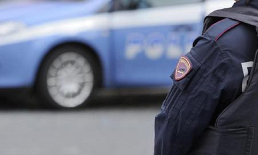 Polizia, nuovo concorso per 1148 agenti, previsti 400mila candidati