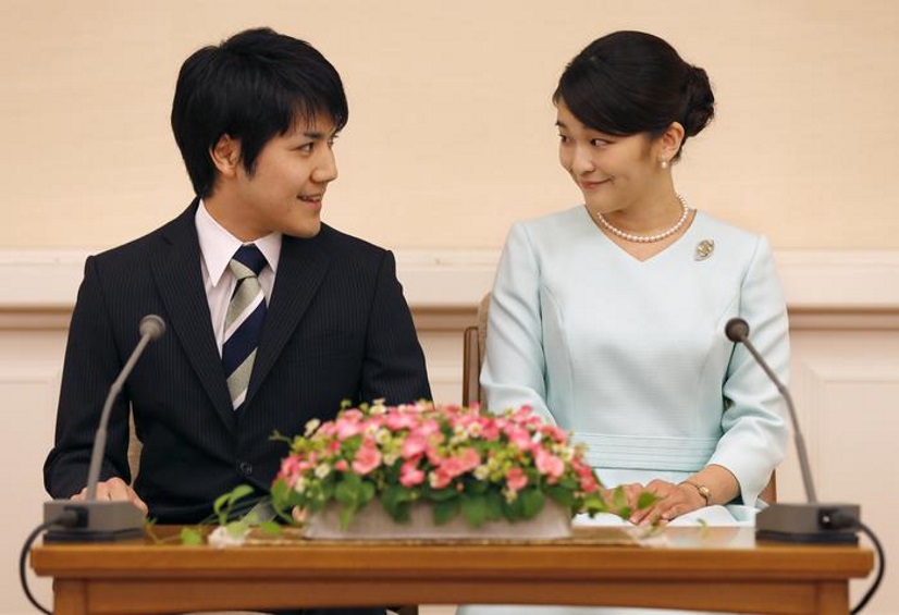 Principessa Mako sposa l'avvocato "comune": rinuncia al titolo imperiale