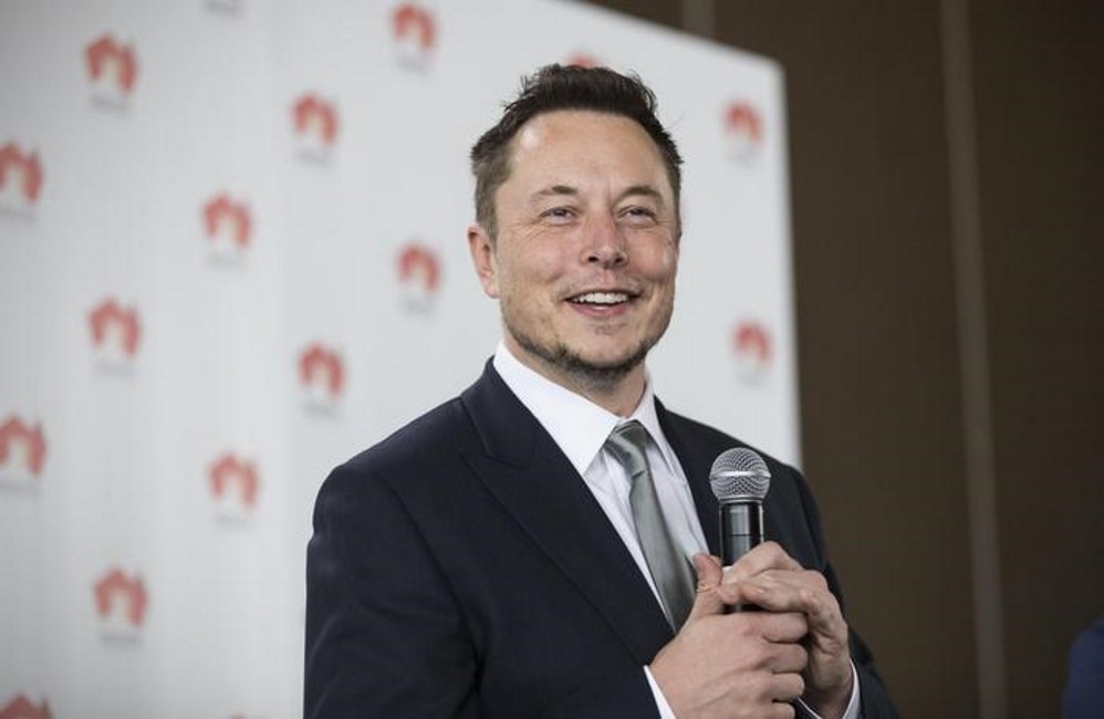 Elon Musk annuncia: "Primi test per voli su Marte dal 2019"