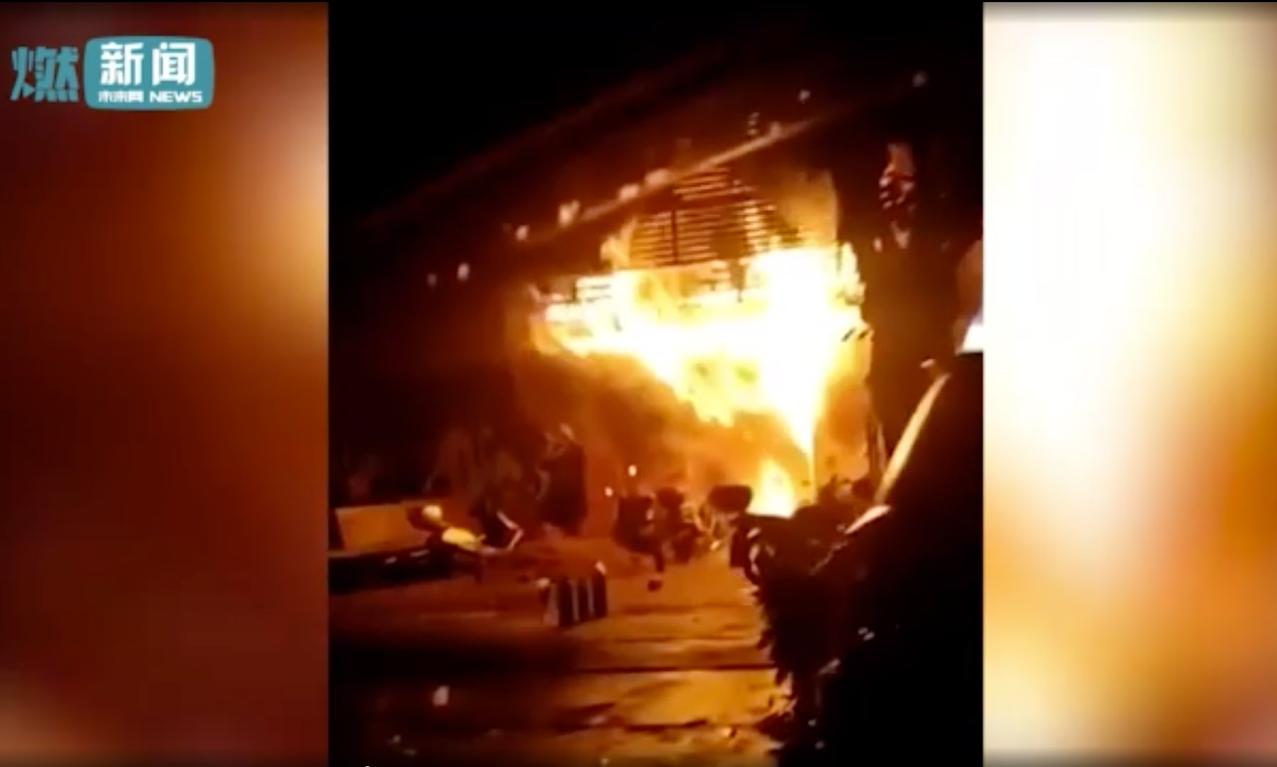 Cina, incendio doloso nel karaoke-bar a Quingyuan: 18 morti. Taglia da 25mila euro sul sospetto