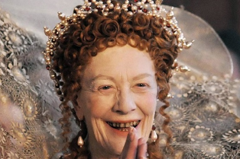 La regina Elisabetta I aveva davvero i denti neri? Secondo gli storici no