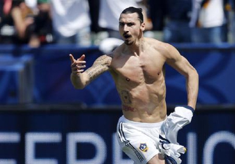 Calciomercato Milan, Zlatan Ibrahimovic torna a gennaio? Pronto un contratto di sei mesi (foto Ansa)