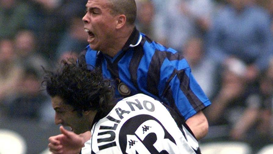 Juve-Inter: nemiche da quando... scudetti, calciopoli e fallo su Ronaldo