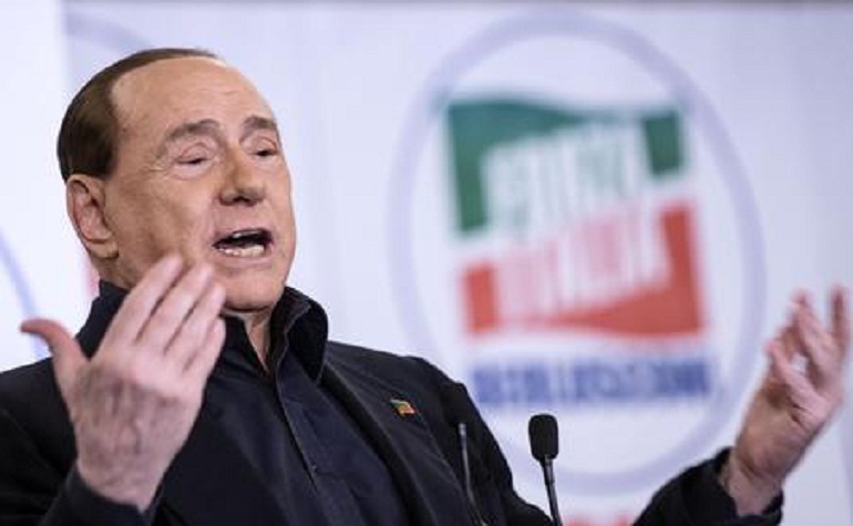 Silvio Berlusconi: "Ho deciso di candidarmi alle Europee" (foto Ansa)