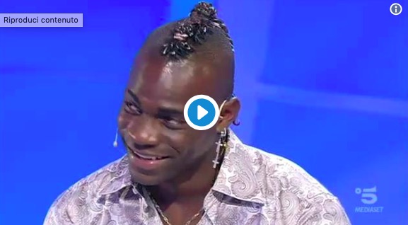 C'è Posta per te, Mario Balotelli show con Pio e Amedeo: VIDEO