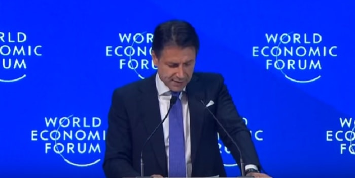 Giuseppe Conte a Davos