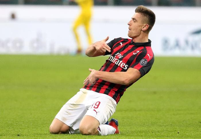 Piatek, quando da Genova si diceva: abbiamo fregato il Milan "non segna nemmeno con le mani"...