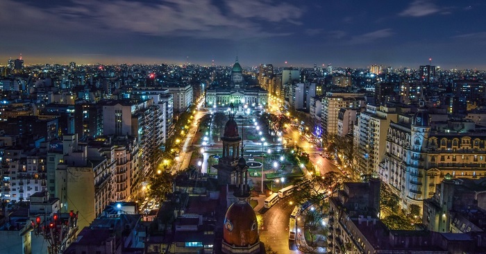 Black out Argentina e Uruguay: 50 milioni senza energia: caos treni e traffico