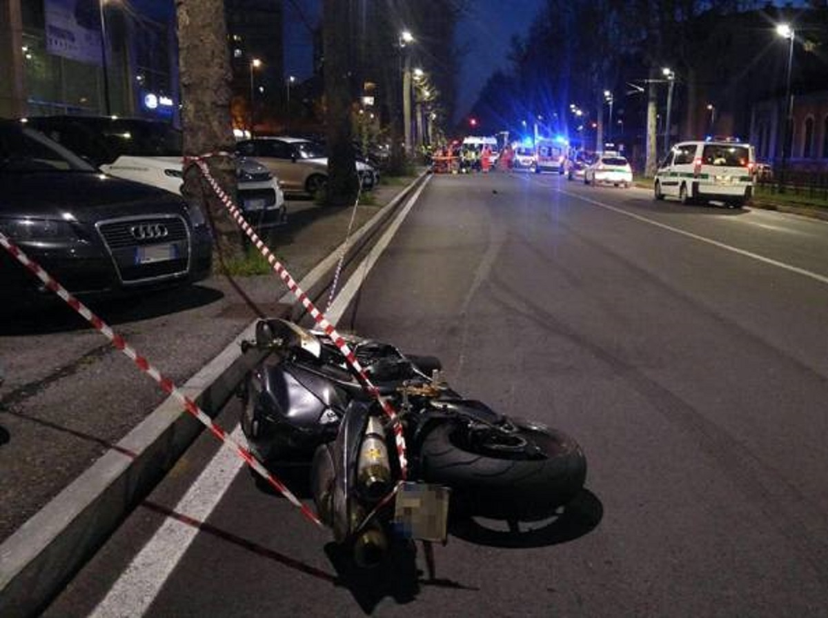 Roma, Christian Cini muore in un incidente in moto in via della Storta