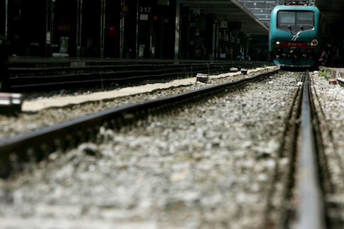 Agropoli (Salerno), Giorgia suicida sotto il treno a 15 anni. A luglio si era ucciso il suo ragazzo