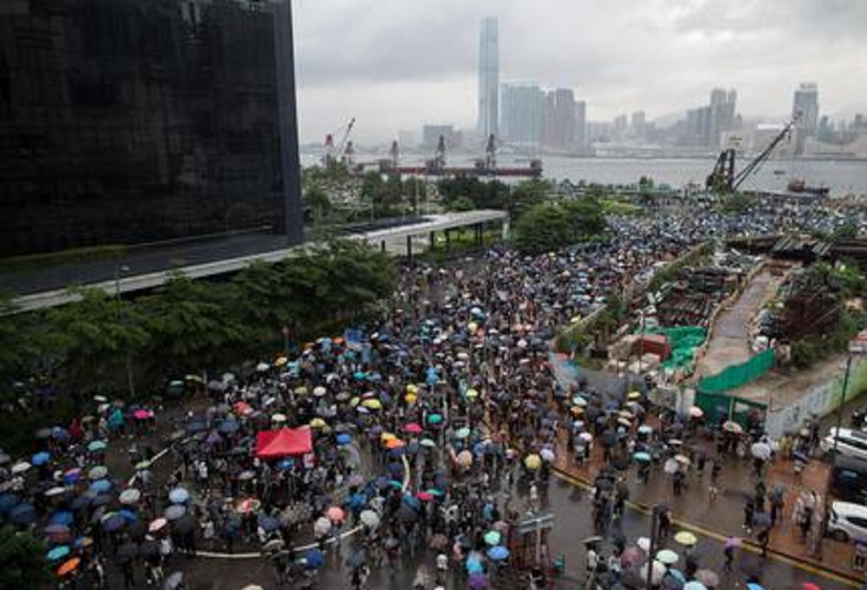 Una manifestazione a Hong Kong