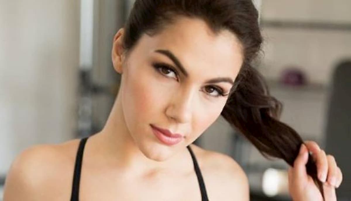 Valentina Nappi: "Quanto guadagno? Dipende dalle scene. Quando ho iniziato..."