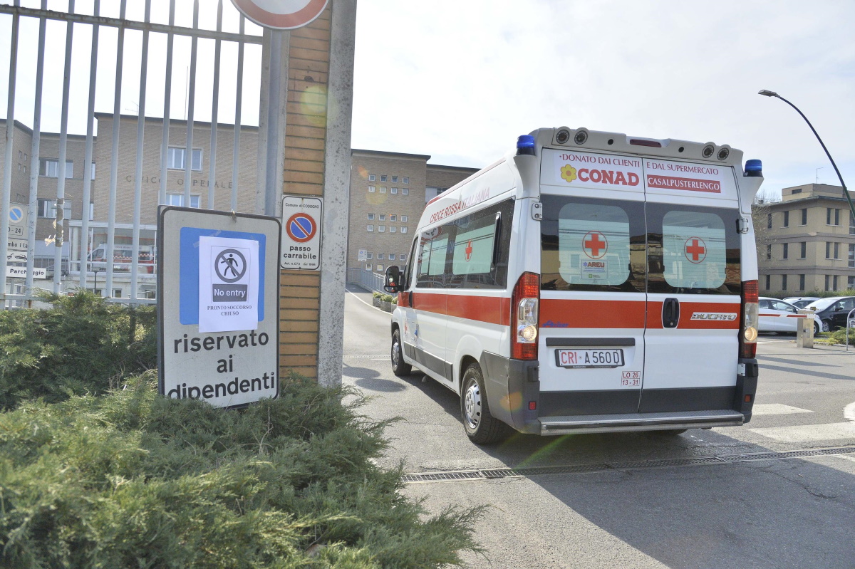Coronavirus indicazioni Regione Lombardia per evitare i contagi