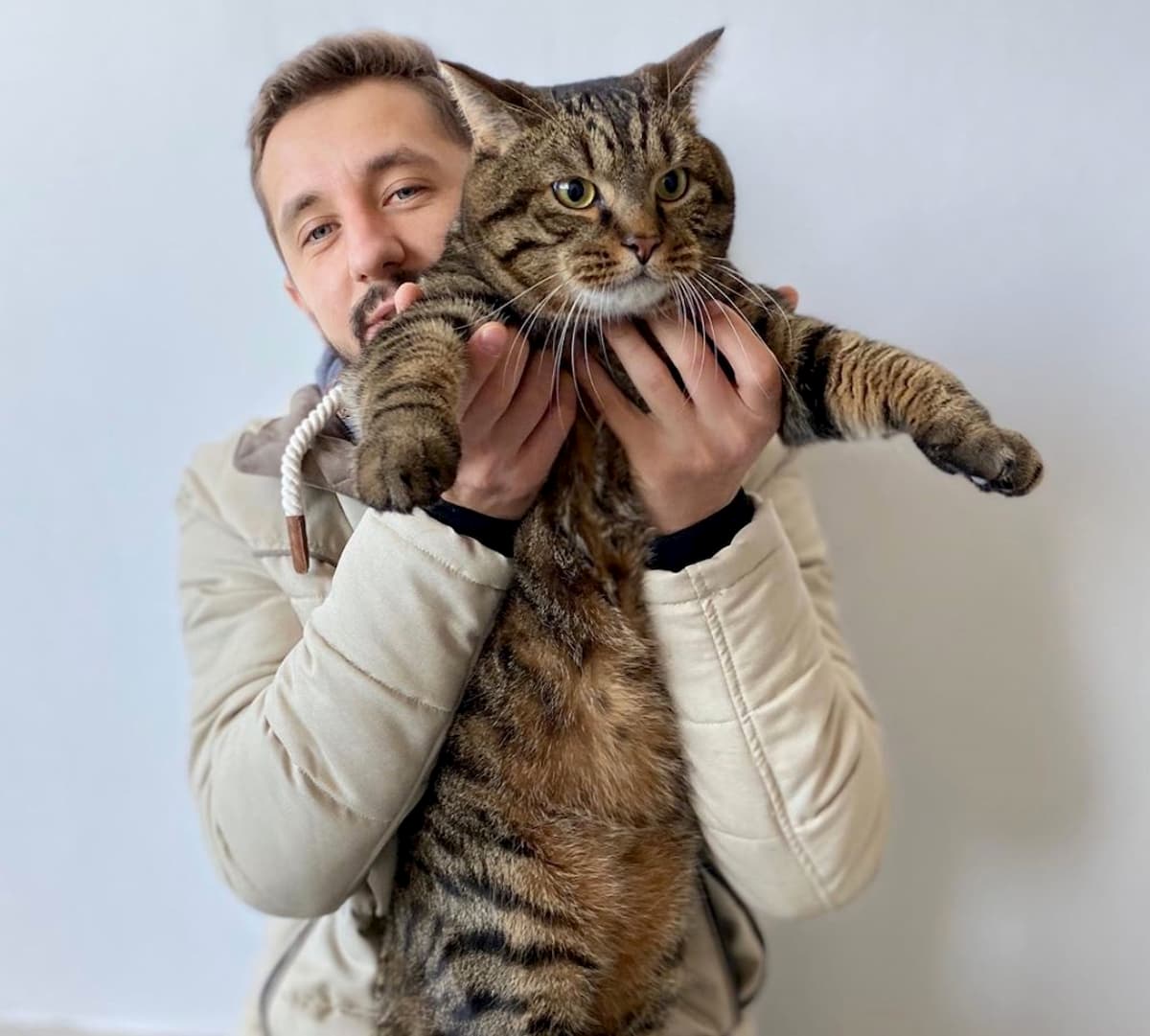 Russia, il gatto Viktor respinto dall'aereo perché grasso. La sua storia diventa un caso mondiale