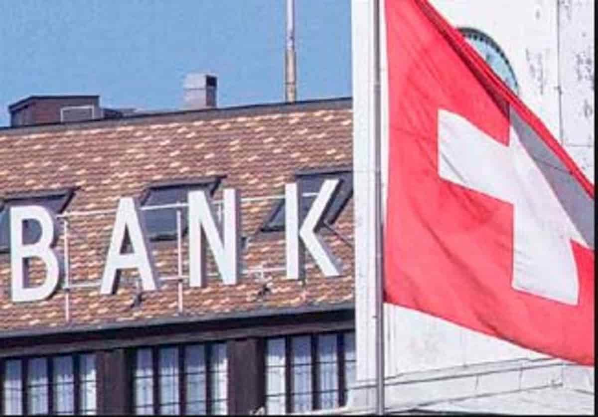 Covid spallone: italiani riportano i soldi nelle banche in Svizzera