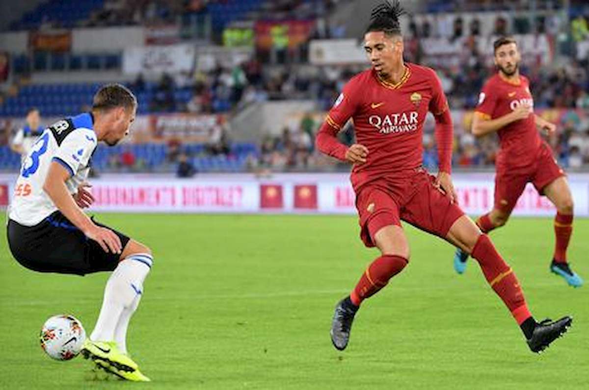 Calciomercato Roma, niente Europa League per Smalling: il calciatore torna allo United. Giallorossi Vertonghen