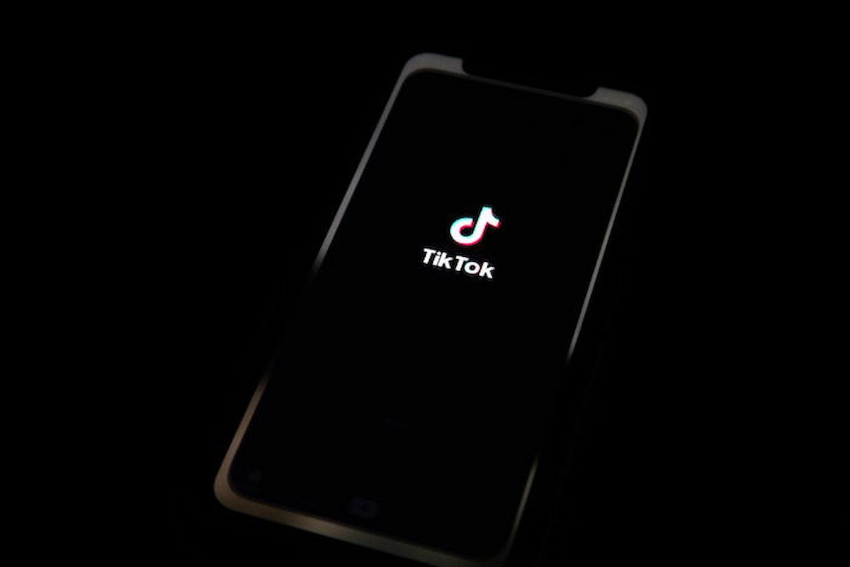 TikTok obbedisce al Garante Privacy: vietato accesso ai minori di 13 anni con l'intelligenza artificiale