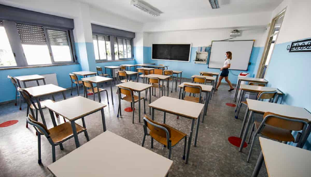 Concorso scuola materie Stem per 4mila professori per avere la cattedra a settembre 2021