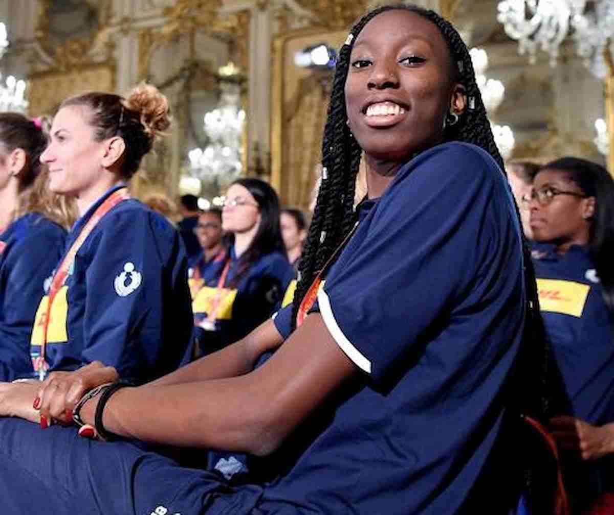 Paola Egonu chi è: età, altezza, origini, stipendio, vaffa alle Olimpiadi, fidanzata, vita privata della pallavolista