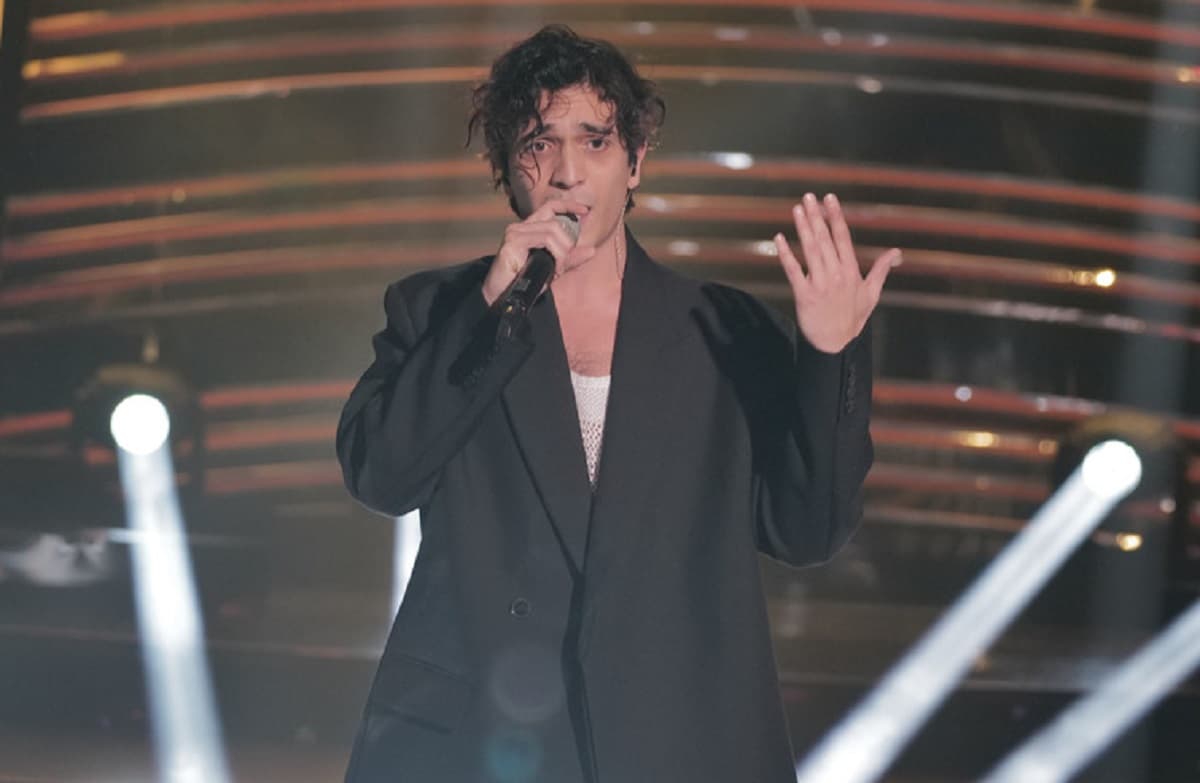 Sesso occasionale, il testo della canzone di Tananai del Festival di  Sanremo 2022