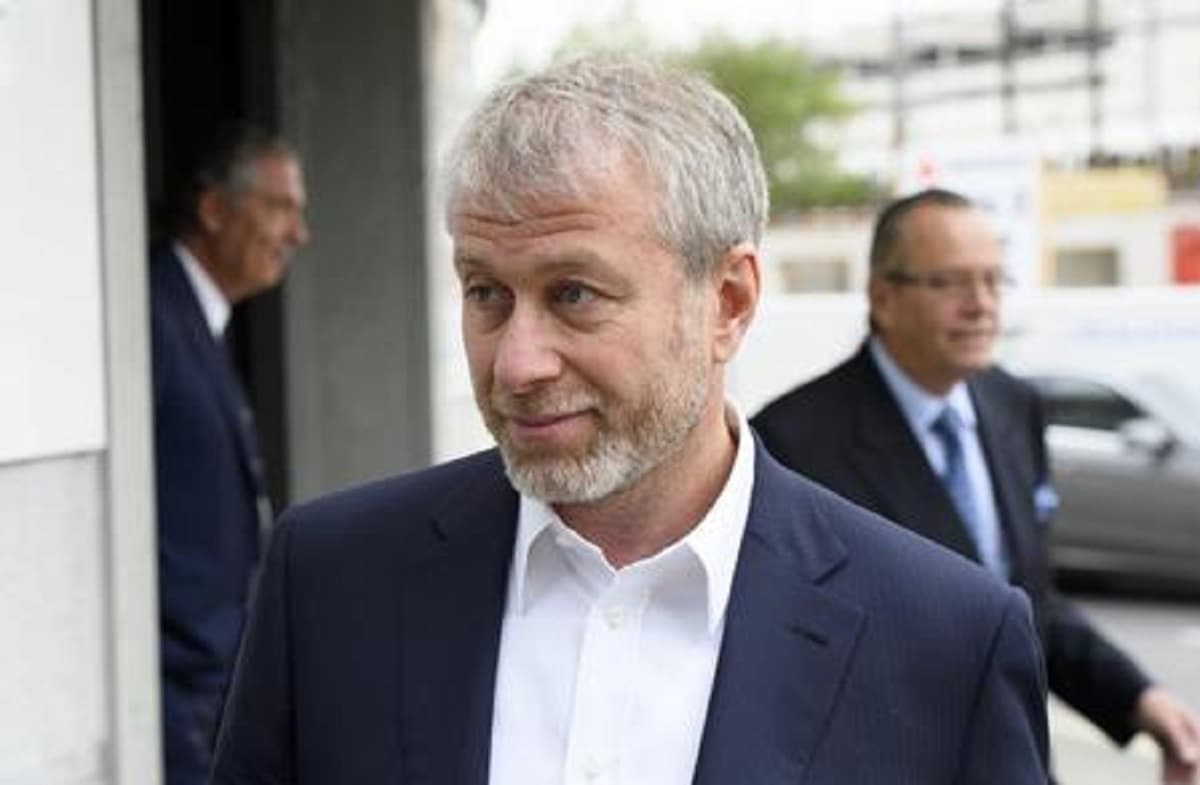 Roman Abramovich e i negoziatori ucraini hanno sofferto sintomi di avvelenamento dopo incontro a Kiev