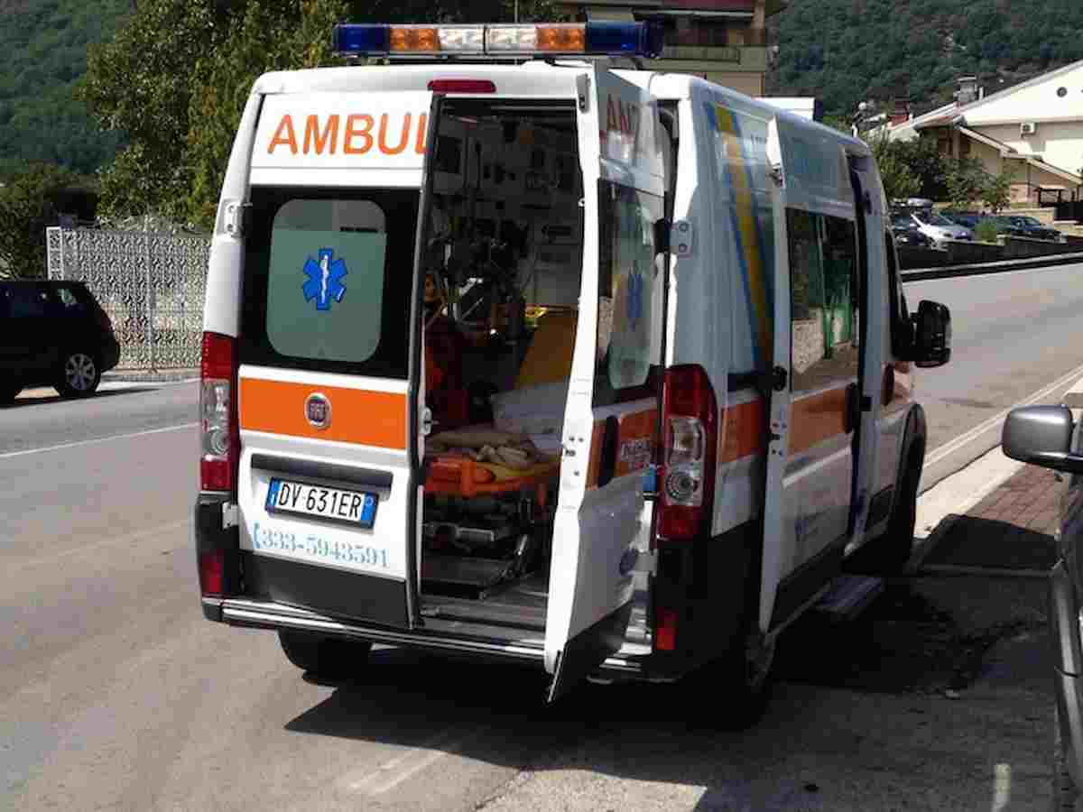 ambulanza, foto ansa