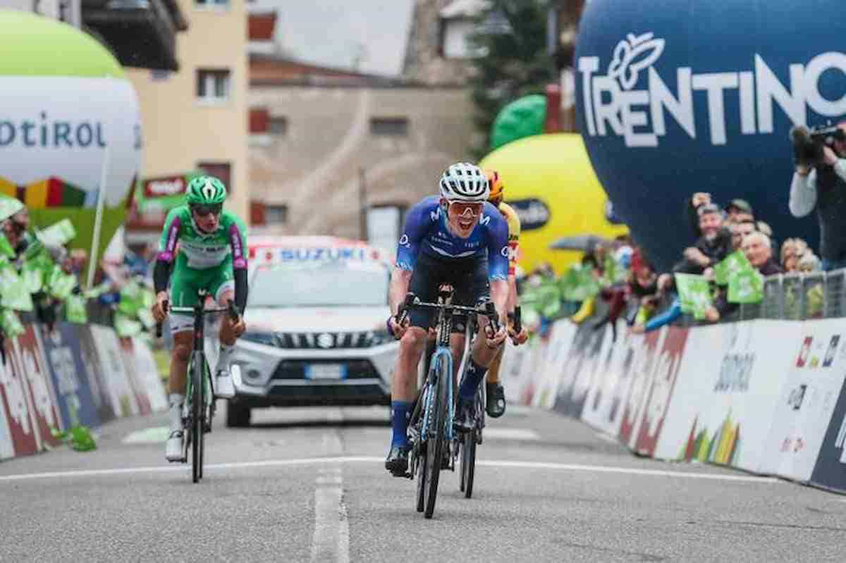 Tour of the Alps: a Predazzo vince lo scalatore austriaco Muhlberger. Sul podio anche il 19enne Pellizzari