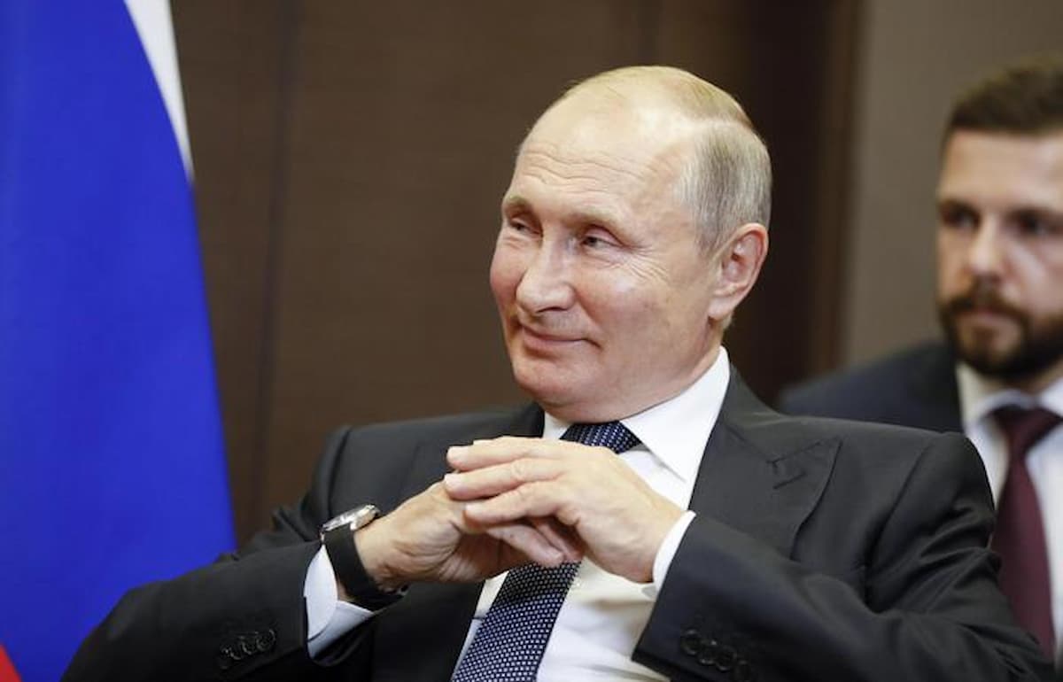 Il ricatto di Putin: stop al l’export di gran ucraino: in allarme 36 Paesi e l’Europa rischia la bomba migranti