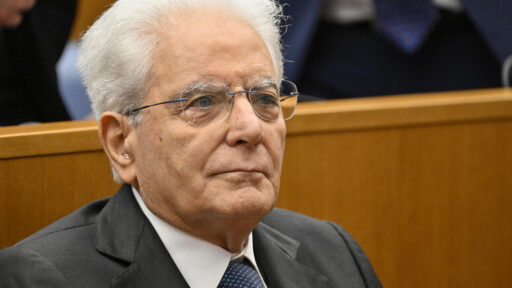 Mattarella: "La morte di Giorgio Napolitano mi addolora profondamente"