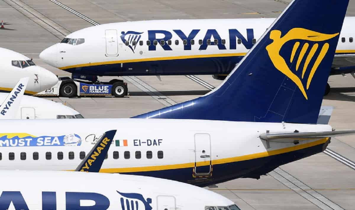 Ryanair minaccia dopo il decreto del Governo italiano: voli più cari e rotte cancellate. Foto Ansa